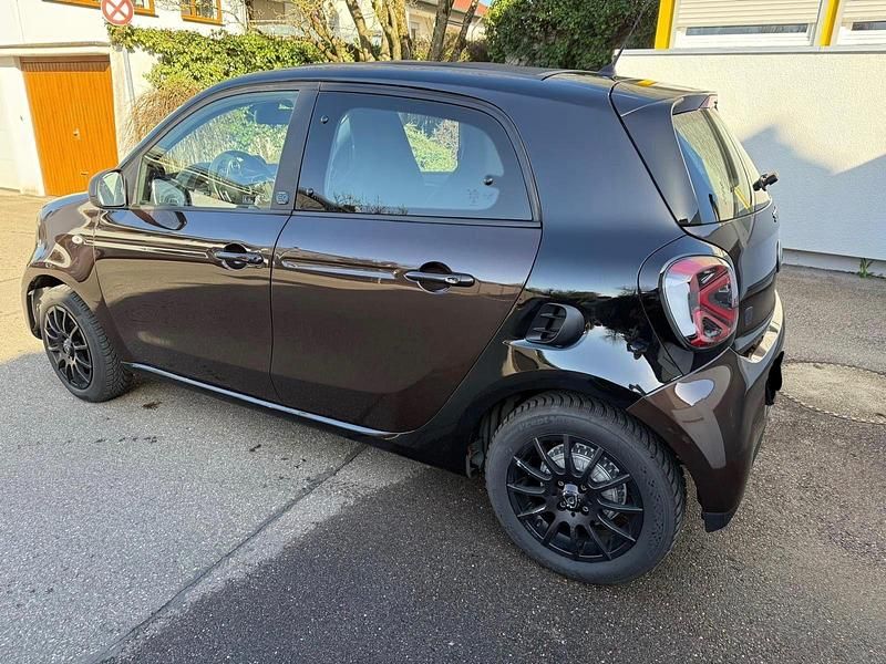 Gebraucht Smart ForFour Electric Drive 60 kW (82 PS) 2020 Braun Kleinwagen