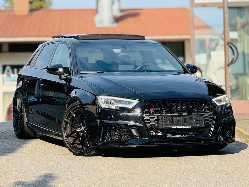 Gebraucht Audi RS3 Ambiente 400 PS (294 kW) 2019 Schwarz Limousine