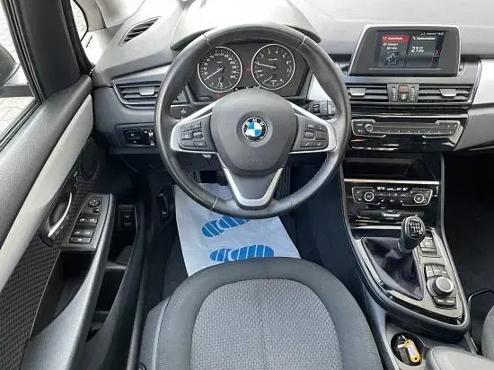 Gebraucht BMW 218 Gran Tourer Advantage 140 PS (102 kW) 2018 Black sapphire metallic Van / Kleinbus