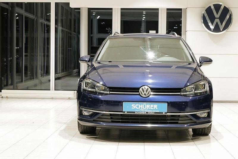 Gebraucht VW Golf VII Highline 150 PS (110 kW) 2019 Blau Kombi