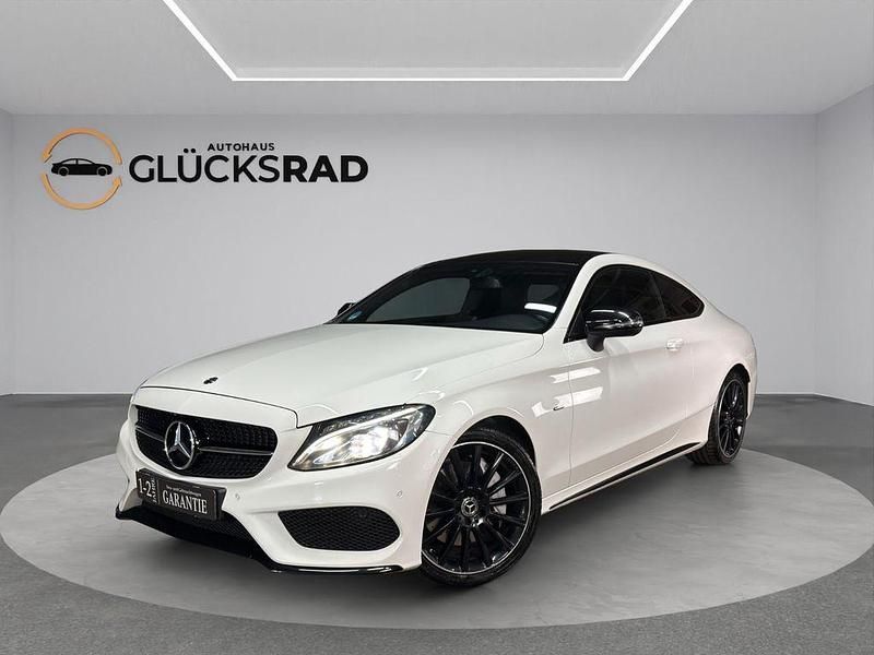 Weiß Gebraucht 2017 Mercedes C300 AMG Coupé | 27.890 € (Fairer Preis) - Bild 1/4