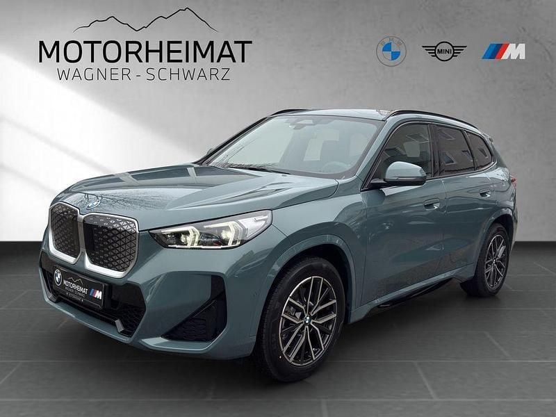 Grün Neu 2025 BMW iX1 Performance SUV | 51.750 € (Fairer Preis) - Bild 1/3