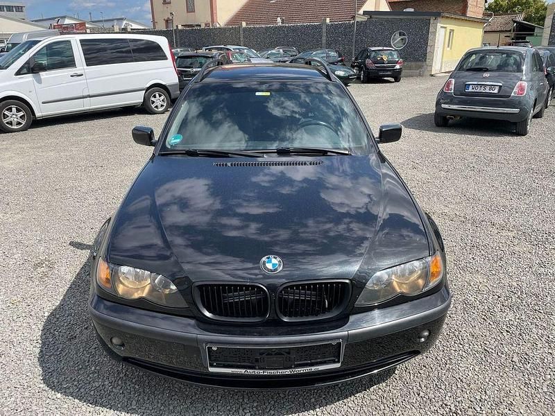 Gebraucht BMW 318 143 PS (105 kW) 2002 Schwarz Kombi