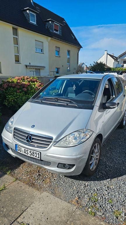 Silber Gebraucht 2005 Mercedes A170 Classic Van / Kleinbus | 2.300 € (Superpreis) - Bild 1/4
