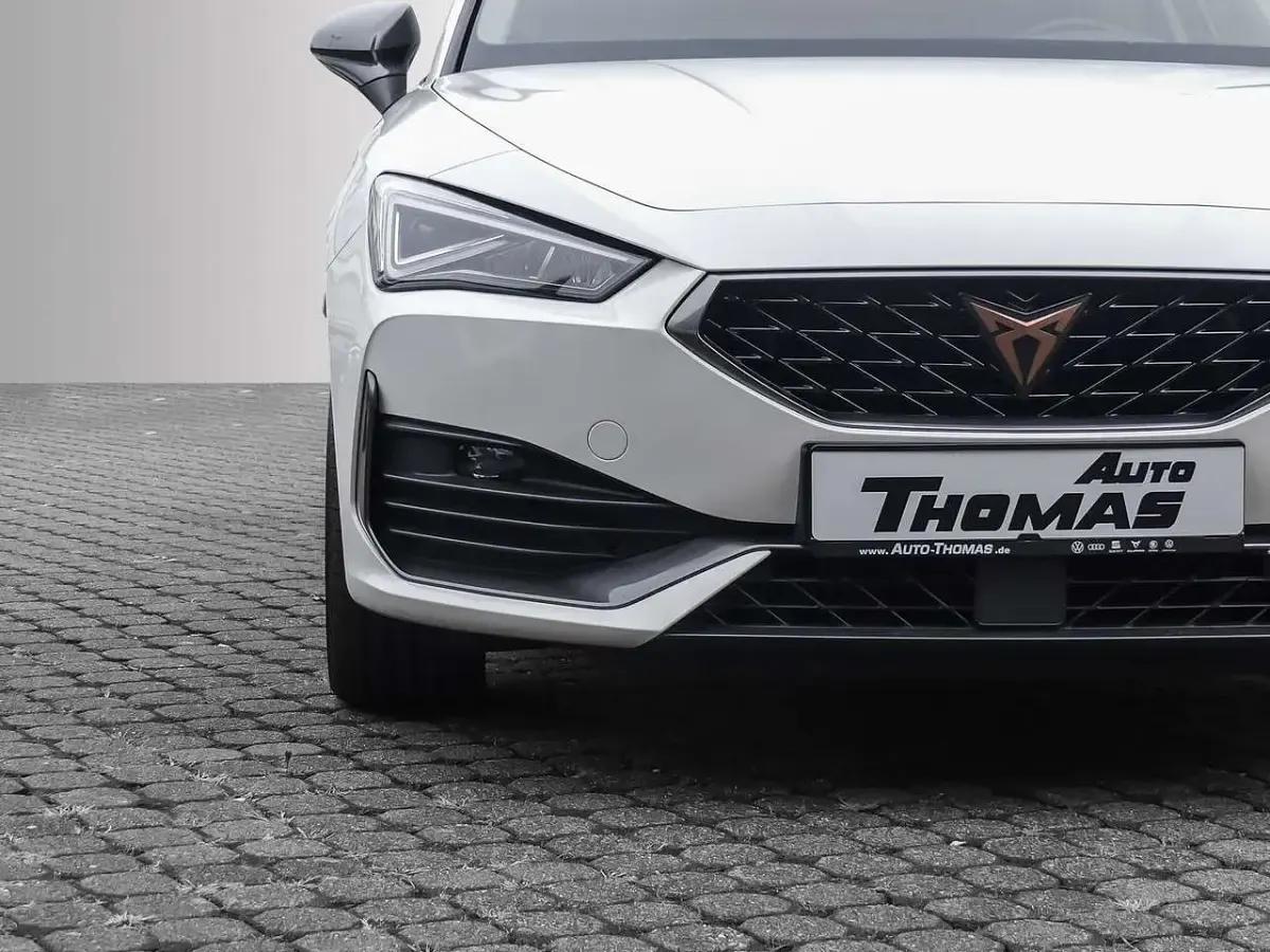 Second-hand Cupra Leon 150 CP (110 kW) 2023 Alb Break