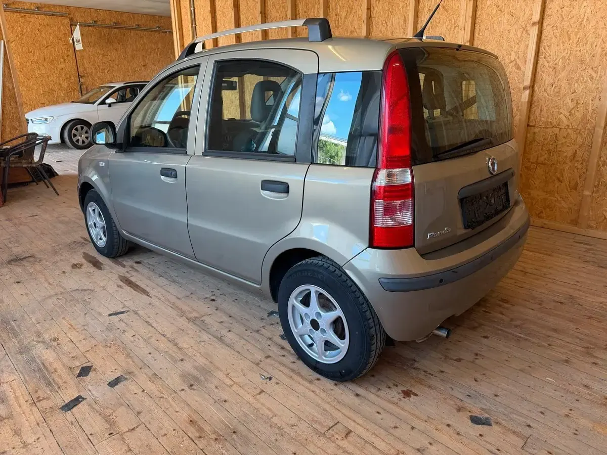 Gebraucht Fiat Panda 69 PS (50 kW) 2011 Kleinwagen