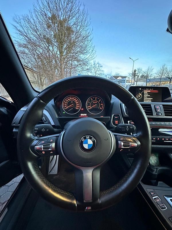 Gebraucht BMW 118 Coupé M Sport 150 PS (110 kW) 2017 Schwarz Coupé