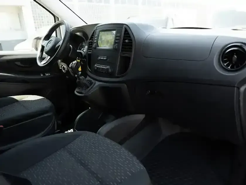Gebraucht Mercedes Vito 136 PS (100 kW) 2022 Arktikweiss Van