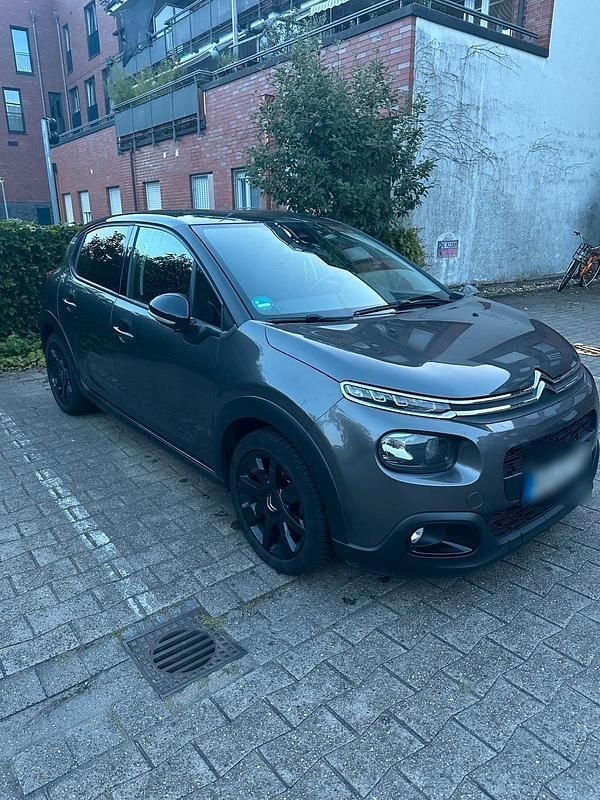 Grau Gebraucht 2018 Citroën C3 Kleinwagen | 6.500 € (Guter Preis) - Bild 1/4