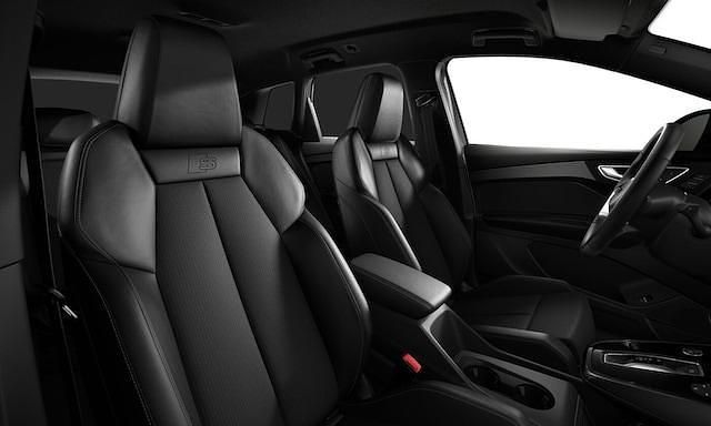 Gebraucht Audi Q4 e-tron S-Line 210 kW (286 PS) 2025 Kieselgrau SUV