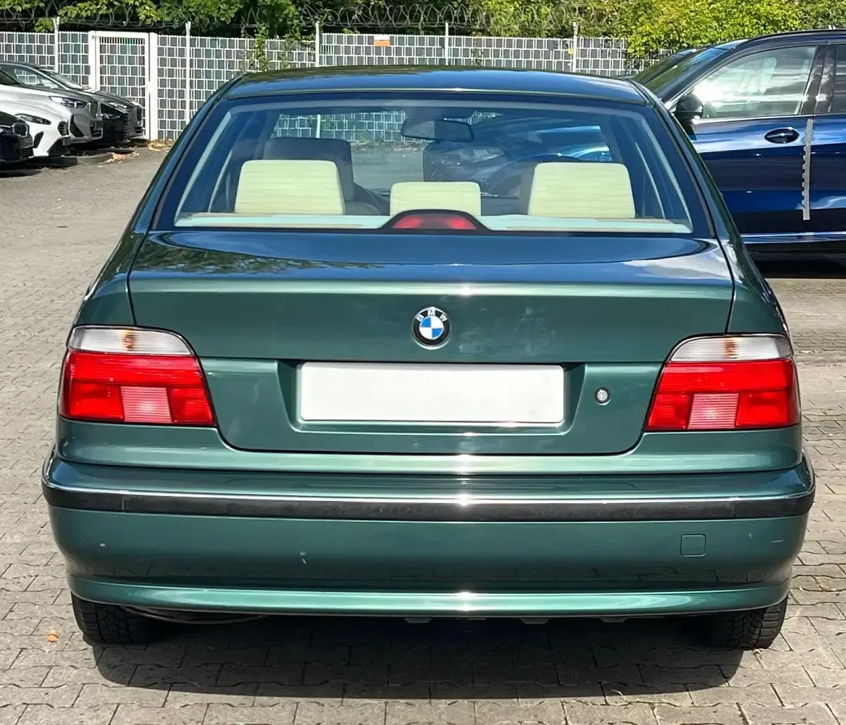 Gebraucht BMW 523 170 PS (125 kW) 1998 Grün Limousine