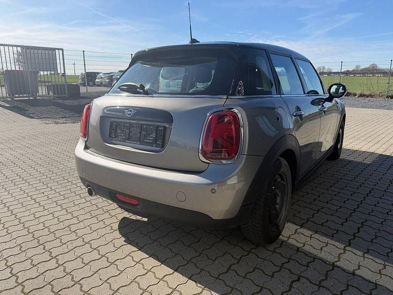 Gebraucht Mini Cooper 136 PS (100 kW) 2020 Silber Kleinwagen