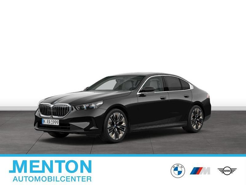 Schwarz Gebraucht 2024 BMW 520 Limousine | 55.742 € (Superpreis) - Bild 1/3