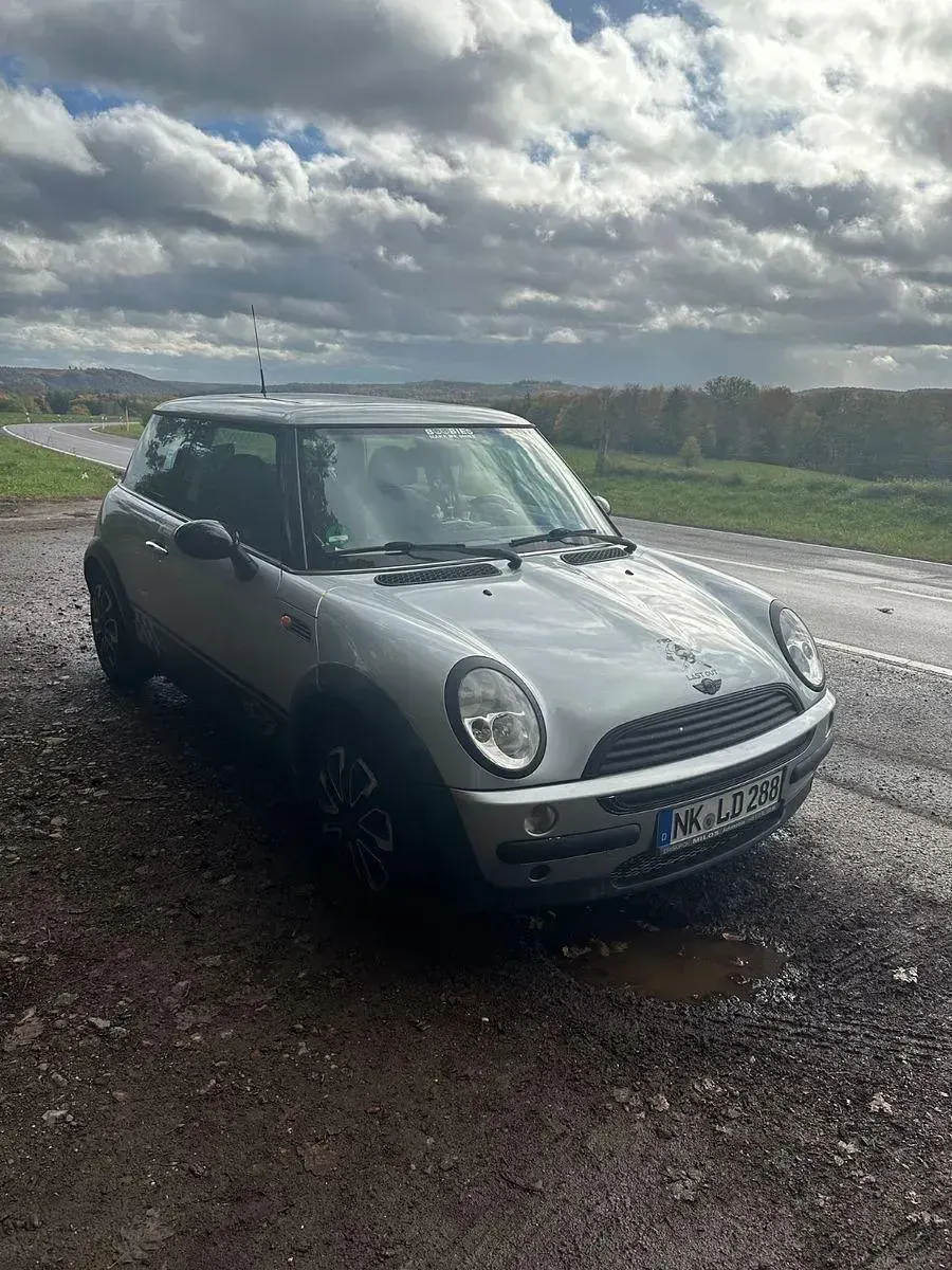 Usata Mini Cooper 116 CV (85 kW) 2003 Grigio Utilitaria
