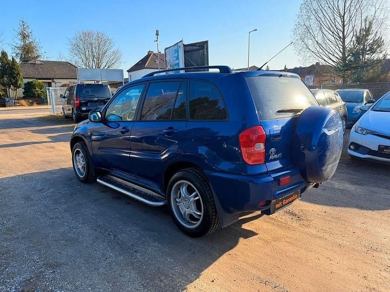 Gebraucht Toyota RAV4 125 PS (91 kW) 2002 Blau SUV