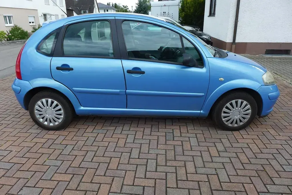 Gebraucht Citroën C3 Comfort 60 PS (44 kW) 2005 Blau Limousine