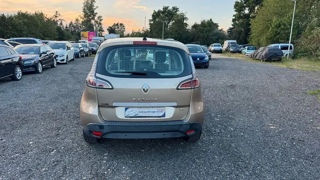 Gebraucht Renault Scenic E-Tech Initiale Paris 132 PS (97 kW) 2014 Beige Van / Kleinbus