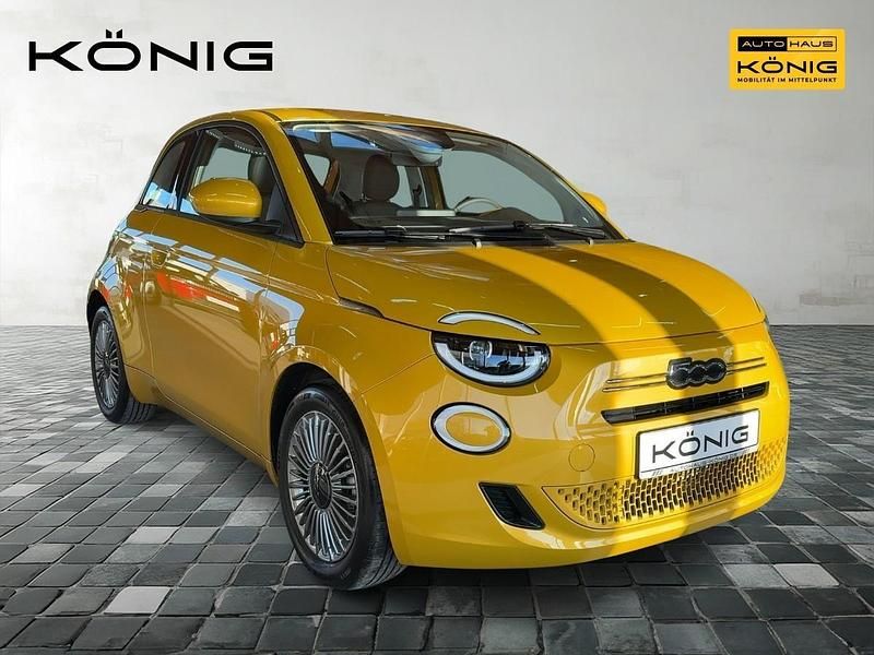 Neu Fiat 500 65 PS (47 kW) 2026 Gelb Kleinwagen