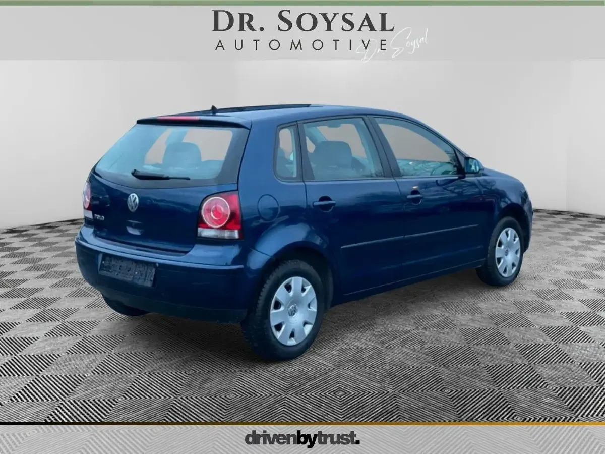 Gebraucht VW Polo 55 PS (40 kW) 2005 Blau Kleinwagen