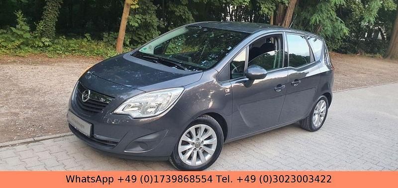 Grau Gebraucht 2013 Opel Meriva Active Van / Kleinbus | 5.700 € (Fairer Preis) - Bild 1/4