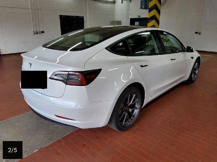 Gebraucht 2022 Tesla Model 3 283 PS Limousine – 98587 Steinbach ...