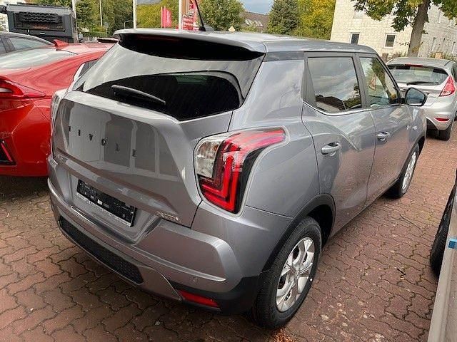 Neu Ssangyong (KGM) Tivoli 163 PS (119 kW) 2025 Silber SUV