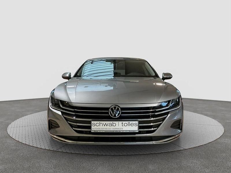 Gebraucht VW Arteon Elegance 150 PS (110 kW) 2023 Silber Limousine
