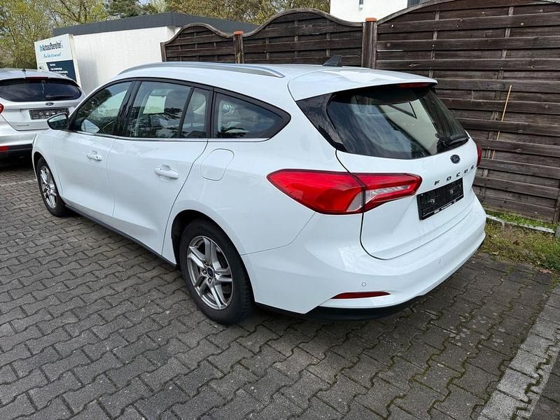 Usata Ford Focus 120 CV (88 kW) 2021 Bianco Berlina