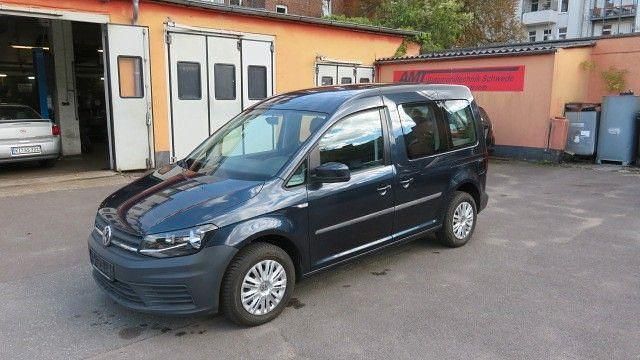 Gebraucht VW Caddy Trendline 102 PS (75 kW) 2017 Blau Van / Kleinbus