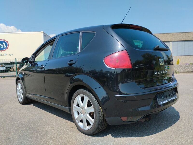 Gebraucht Seat Altea Comfort 125 PS (91 kW) 2009 Schwarz Van / Kleinbus