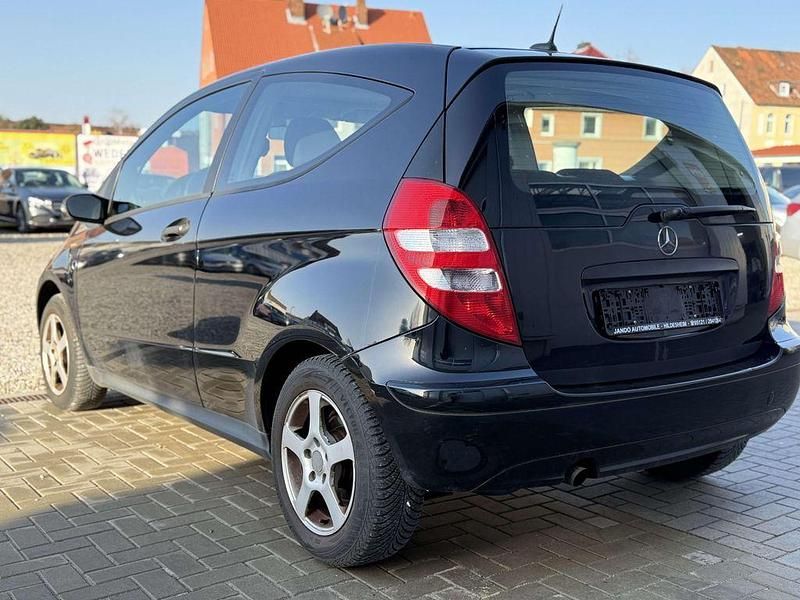 Gebraucht Mercedes A150 95 PS (69 kW) 2006 Schwarz Kleinwagen