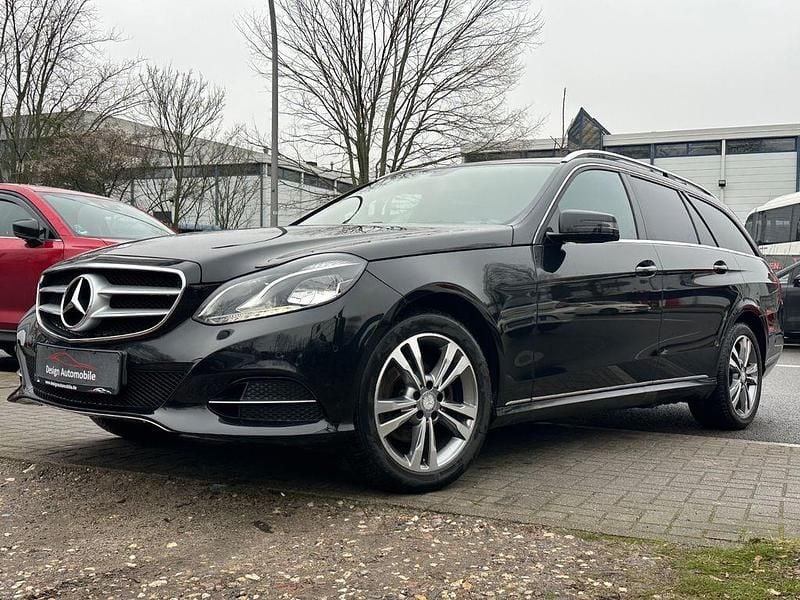 Schwarz Gebraucht 2015 Mercedes E200 Limousine | 16.450 € (Fairer Preis) - Bild 1/4