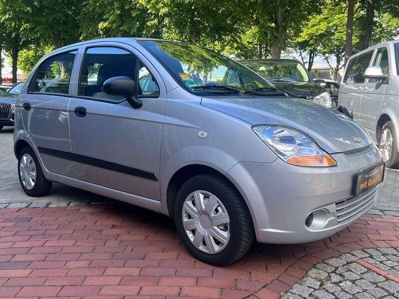 Silber Gebraucht 2009 Chevrolet Matiz Kleinwagen | 2.490 € (Etwas zu teuer) - Bild 1/4
