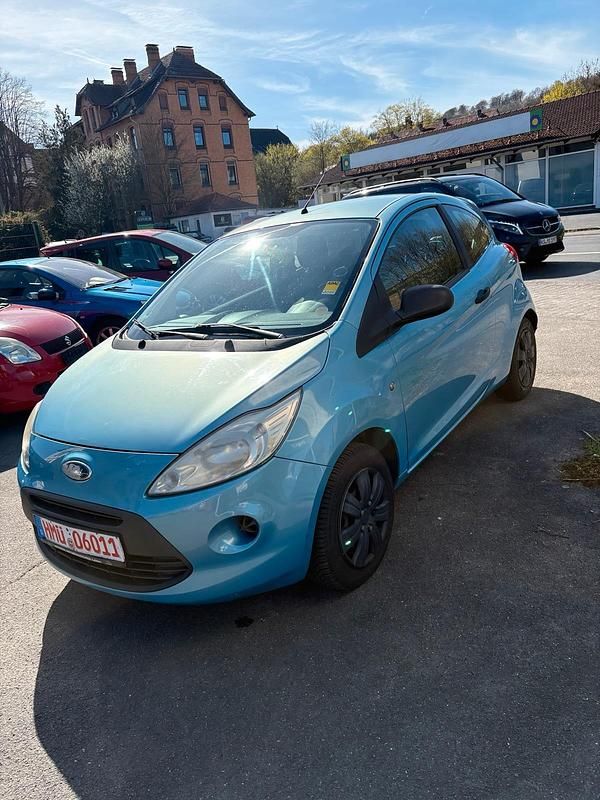 Second-hand Ford Ka 69 CP (50 kW) 2009 Albastru Hatchback