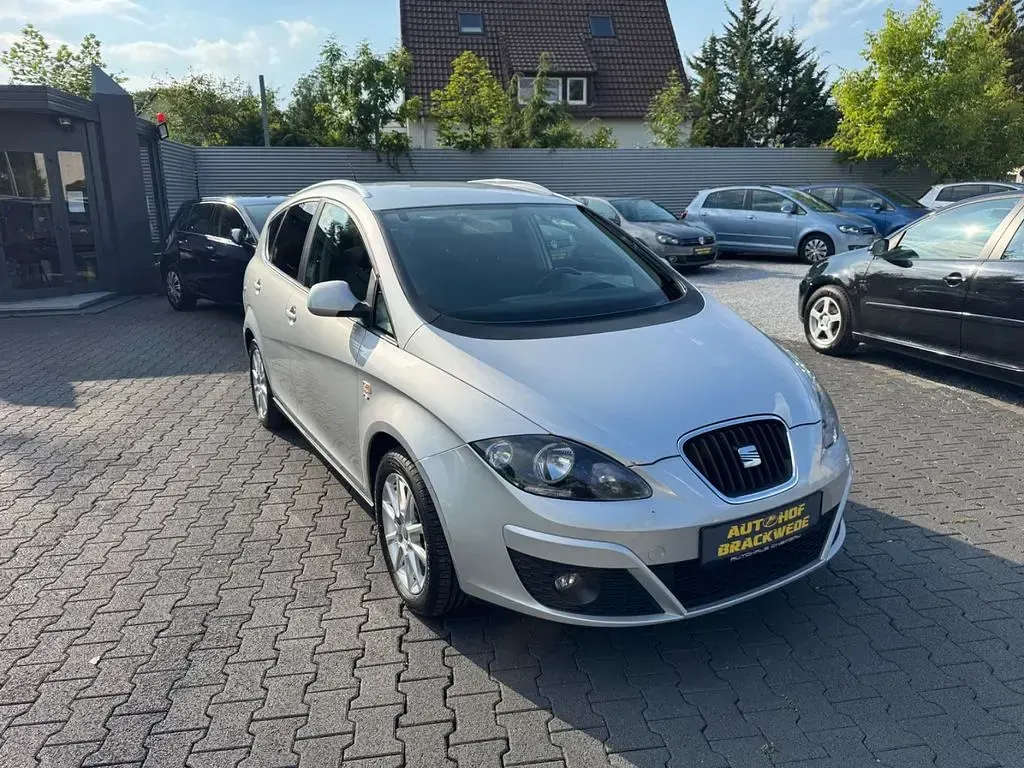Gebraucht Seat Altea XL Copa 125 PS (91 kW) 2011 Silber Van / Kleinbus