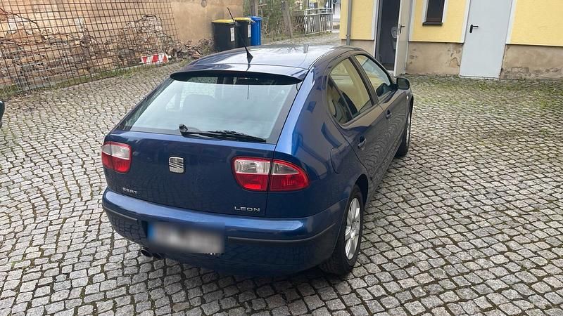 Gebraucht Seat Leon 105 PS (77 kW) 2002 Blau Kleinwagen
