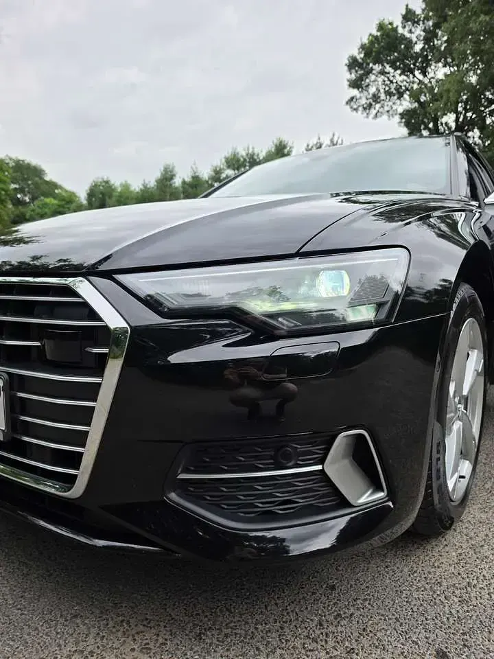 Gebraucht Audi A6 Sport 163 PS (119 kW) 2021 Schwarz Kombi