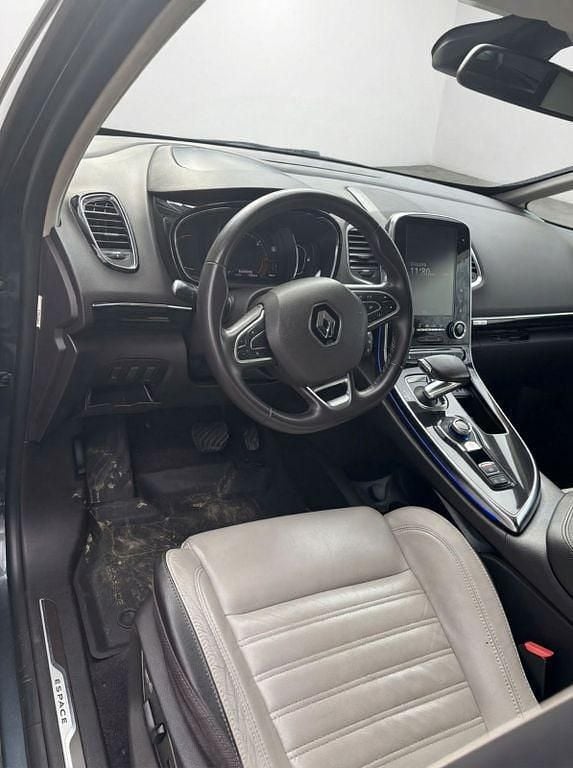 Gebraucht Renault Espace LIMITED 160 PS (117 kW) 2020 Weiß Van / Kleinbus