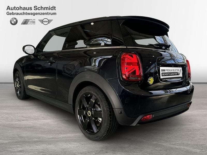 Gebraucht Mini Cooper SE Hatch 135 kW (184 PS) 2022 Blau Kleinwagen