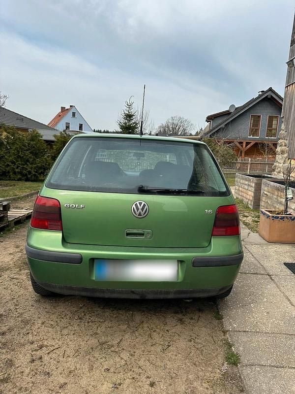 Gebraucht VW Golf III 101 PS (74 kW) 1999 Grün Limousine