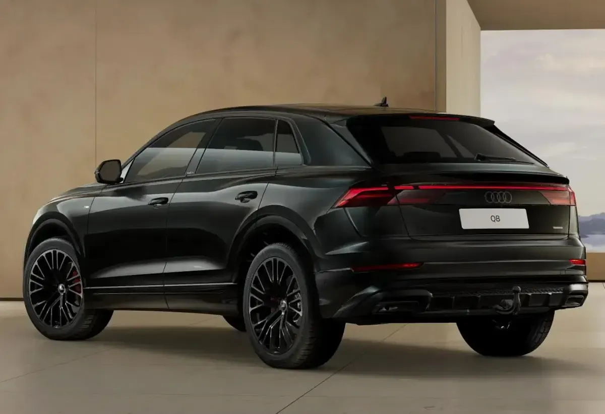 Neu Audi Q8 S-Line 286 PS (210 kW) 2026 Mythosschwarz metallic SUV