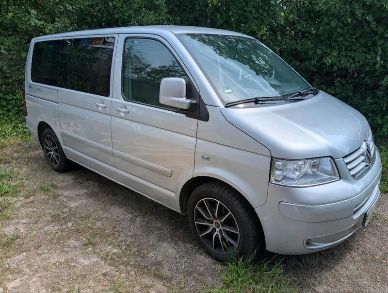 Silber Gebraucht 2007 VW T5 Van | 8.500 € (Etwas zu teuer) - Bild 1/3