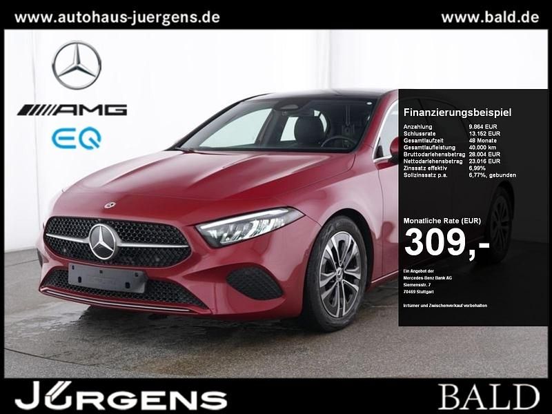 Designo patagonienrot metallic Gebraucht 2024 Mercedes A200 Progressive Limousine | 32.120 € (Etwas zu teuer) - Bild 1/4