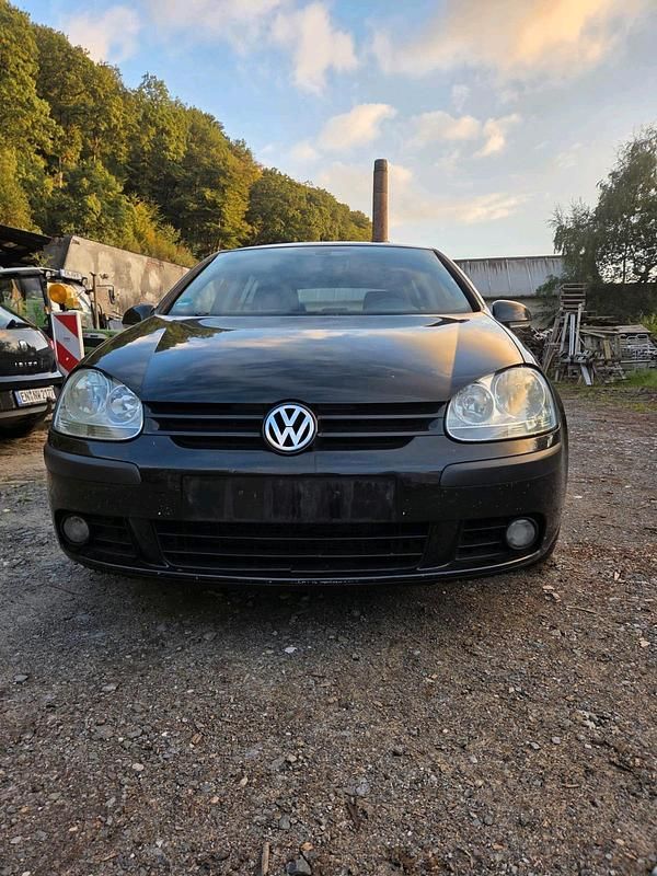 Gebraucht 2004 VW Golf V Kleinwagen | 1.700 € (Guter Preis) - Bild 1/4