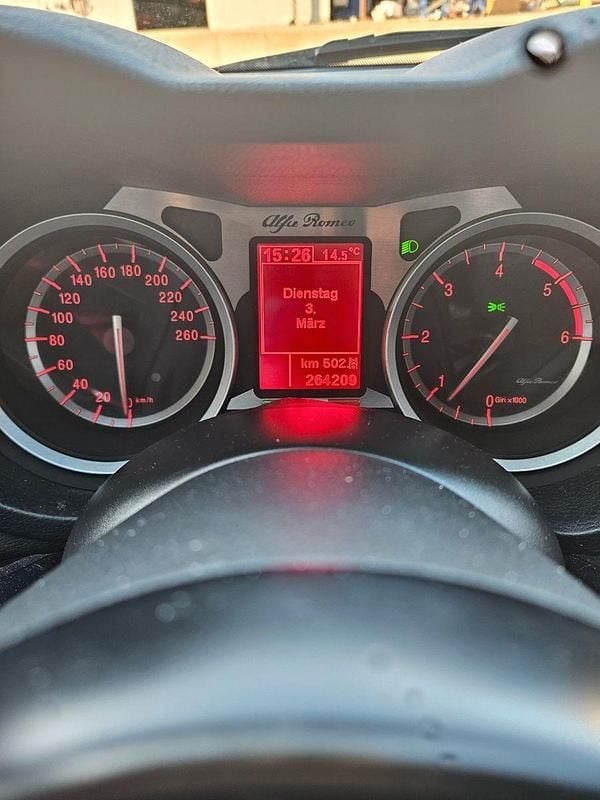 Gebraucht Alfa Romeo 159 Distinctive 209 PS (153 kW) 2006 Schwarz Kombi