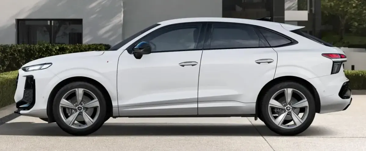 Neu Audi Q3 S-Line 193 PS (141 kW) 2026 Arkonaweiß SUV
