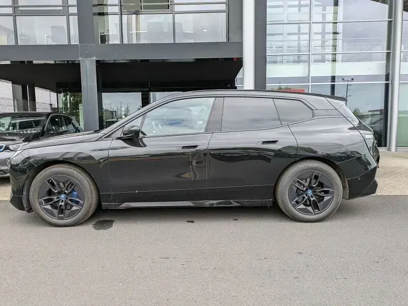 Gebraucht BMW iX Sport Line 384 kW (523 PS) 2024 Schwarz SUV