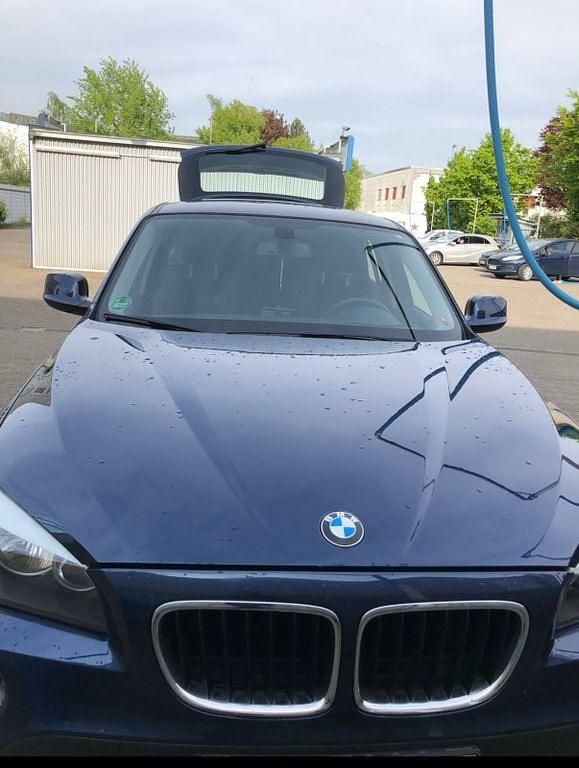 Gebraucht BMW X1 131 PS (96 kW) 2010 Blau SUV
