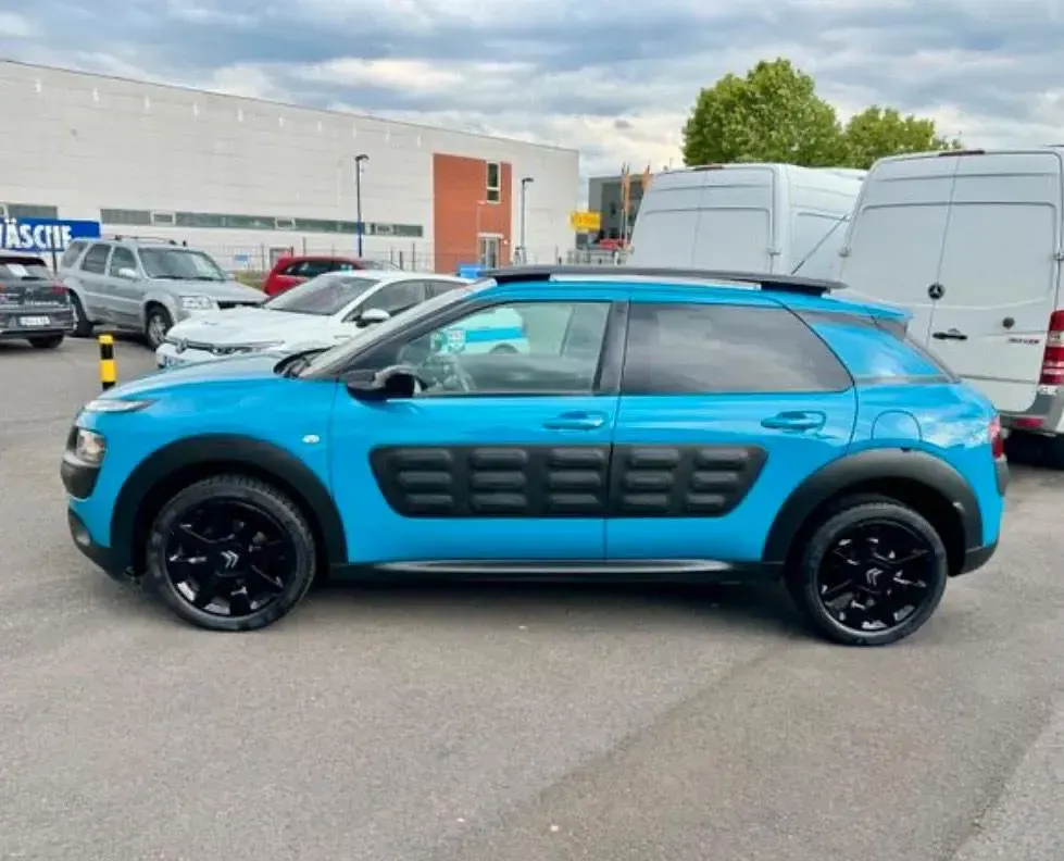 Gebraucht Citroën C4 PureTech 110 PS (80 kW) 2017 Blau SUV
