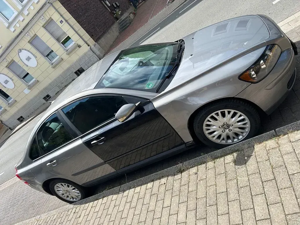 Gebraucht Volvo S40 140 PS (102 kW) 2004 Silber Limousine